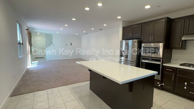 Building Photo - 155 E Ramsey Dr