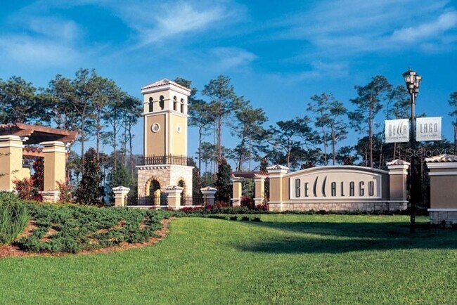 Building Photo - 3535 Somerset Cir