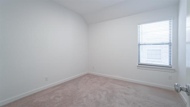 Building Photo - 465 Chase Creek Dr