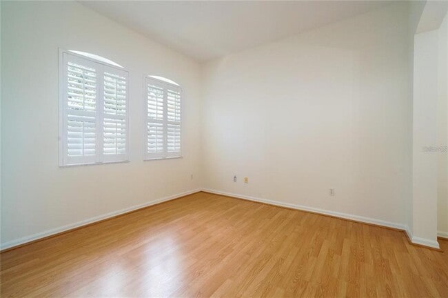 Building Photo - 974 Kersfield Cir