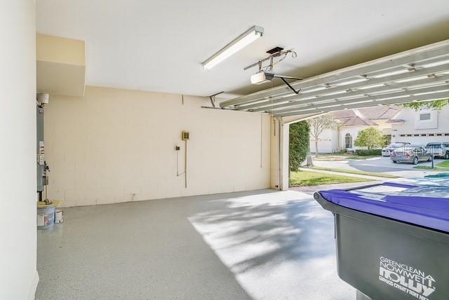 Building Photo - 8413 St Marino Blvd