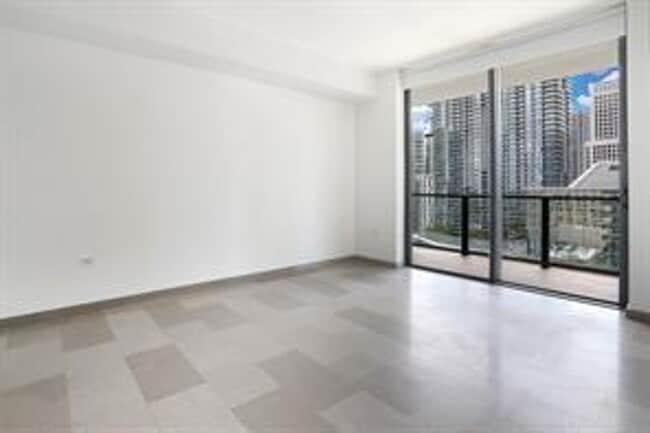 Building Photo - 88 SW 7th St