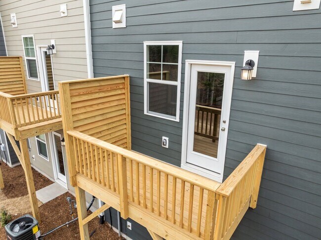 Building Photo - Gorgeous New Construction! Updated Kitchen, SS Appliances, Open Floorplan, Garage, Pet Friendly!