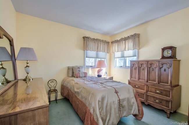 Building Photo - 450 Lenox Rd