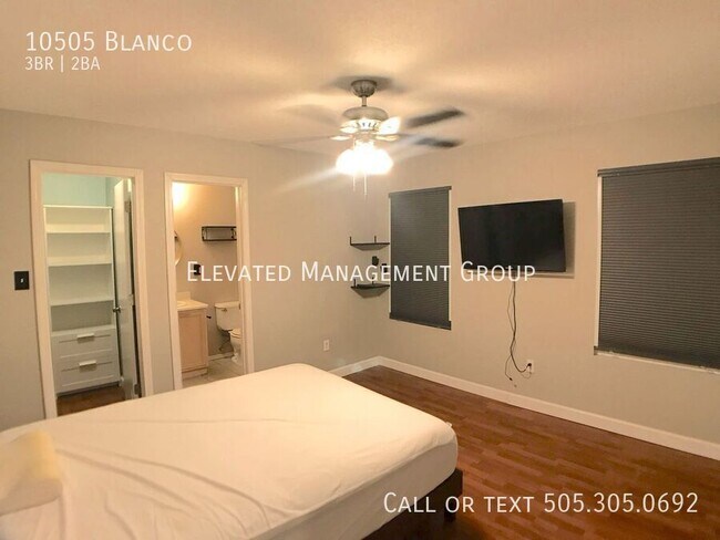 Building Photo - 10505 Blanco-