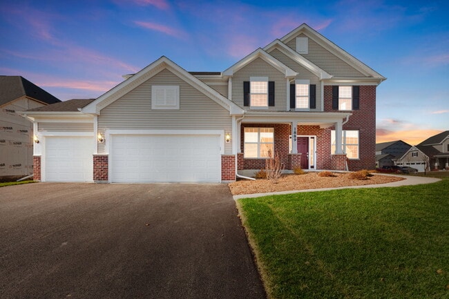 Primary Photo - 1889 Bent Grass Wy