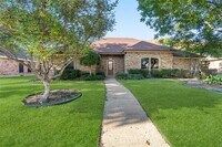 Building Photo - 1106 Tahlequah Trail