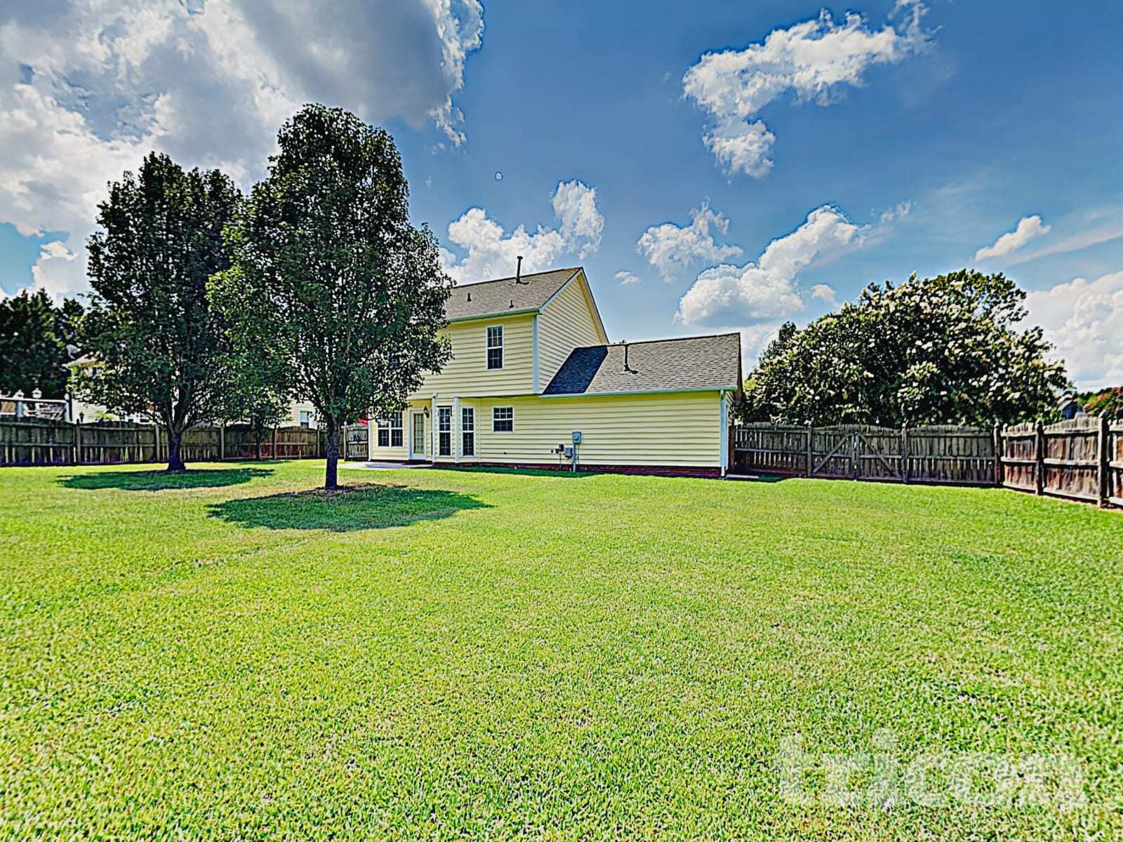 Building Photo - 2207 Planters Knoll Ln