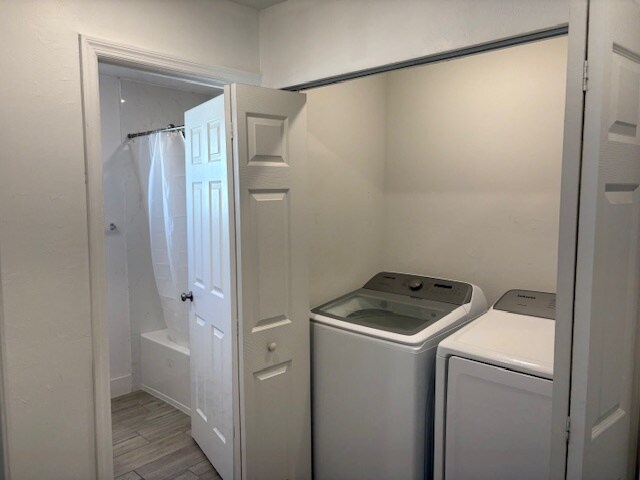 Building Photo - 524 SW 8th Pl