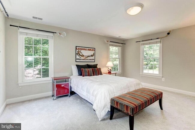 Building Photo - 9110 Sterling Montague Dr