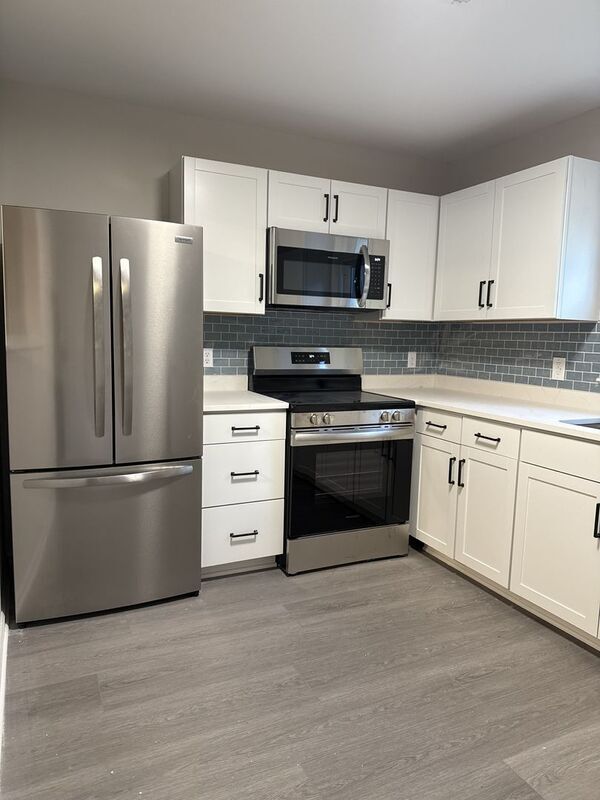 Building Photo - 251 Stribling Ave