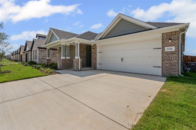 Building Photo - 1316 Water Canna Dr