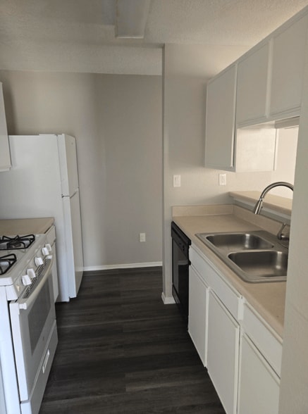 Building Photo - Cielo at Alamogordo