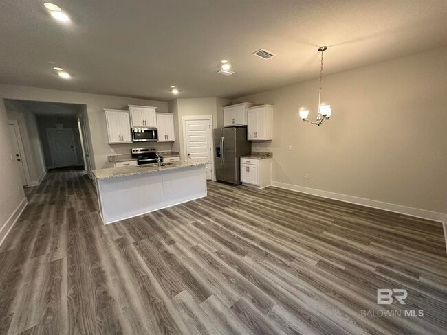Building Photo - 219 Hudson Lp