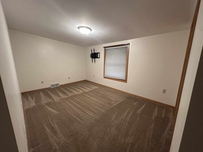 Building Photo - Welcome to your new home!