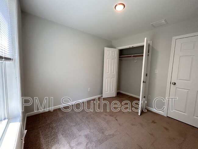 Building Photo - 124 Witter Rd