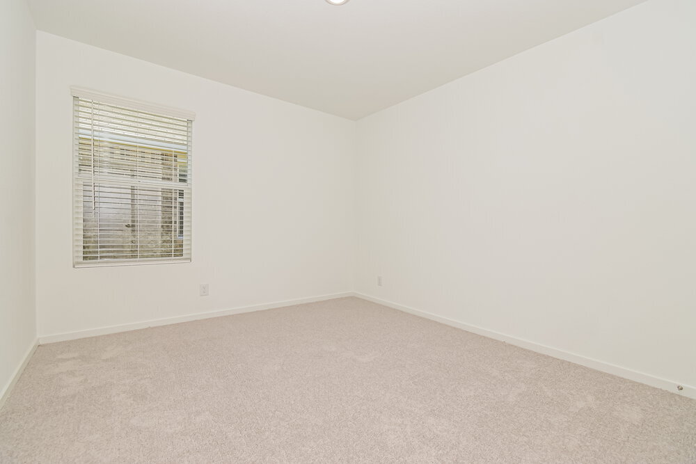 Building Photo - 1716 Crossbill St