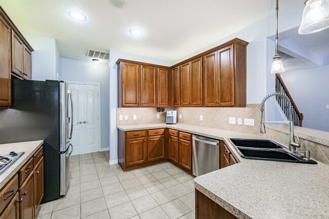 Building Photo - 24506 Screech Owl Ct
