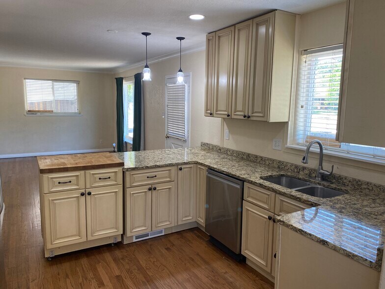 kitchen with butcher block 2 - 1690 Syracuse St