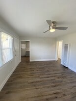 Building Photo - 14316 Condon Ave