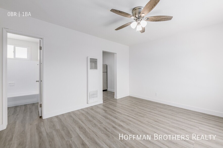 Building Photo - 6167 Coldwater Canyon Ave