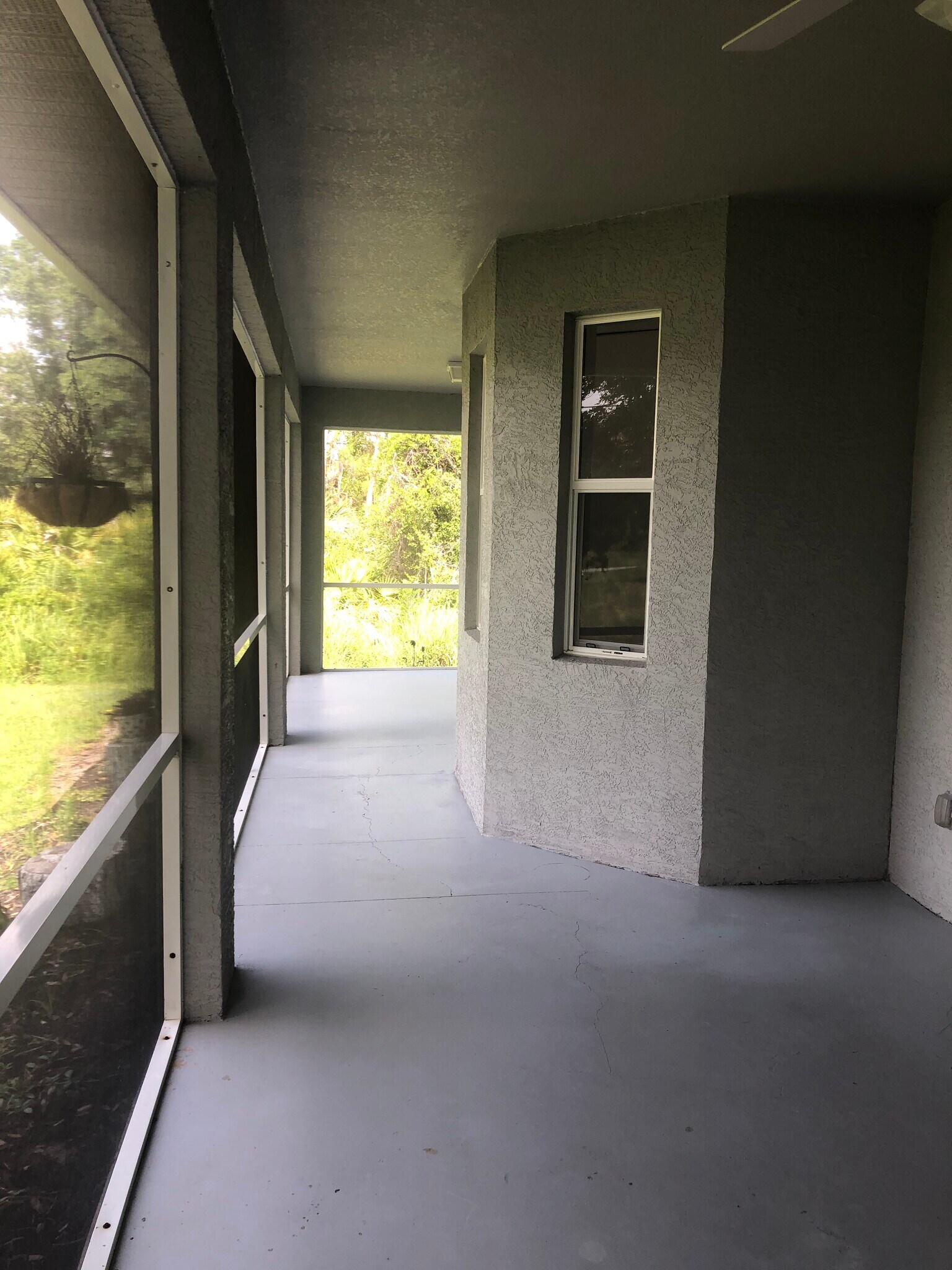 Building Photo - 7252 Perennial Rd