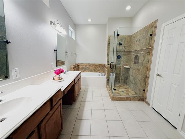 Building Photo - 69 Cattail Pond Dr