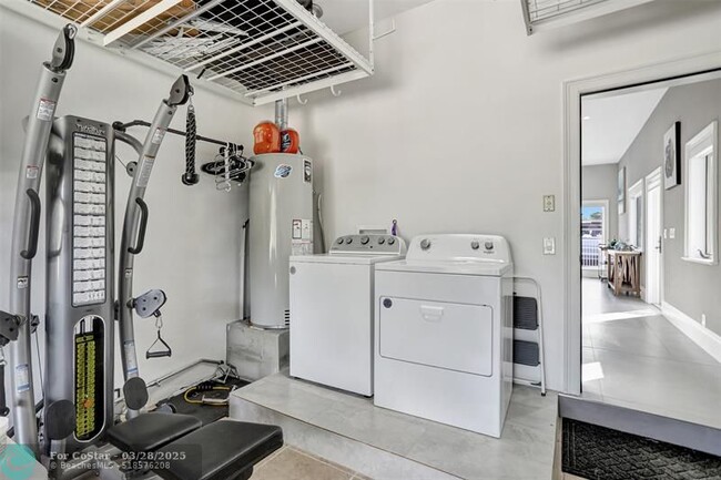 Building Photo - 1304 Mandarin Isle