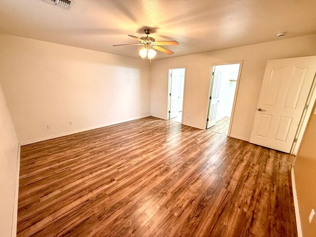 Building Photo - Available Now- Great 3 Bedroom Home in the Ranch at Long Mountain subdivision with Solar!