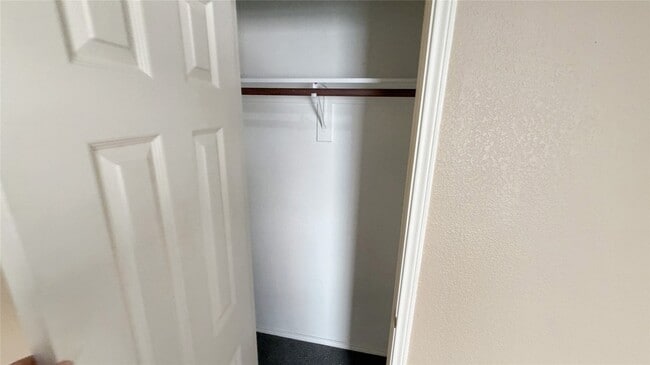 Building Photo - 7189 Waterlily Ln