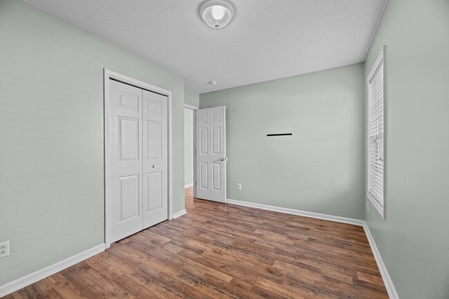 Building Photo - 146 Jer Mar Dr