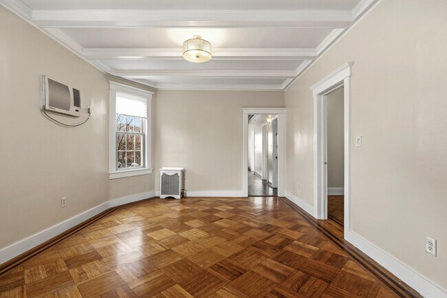 Building Photo - 1136 Avenue C