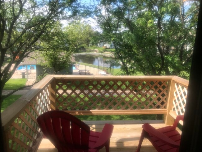 Building Photo - 101 S Rock Rd