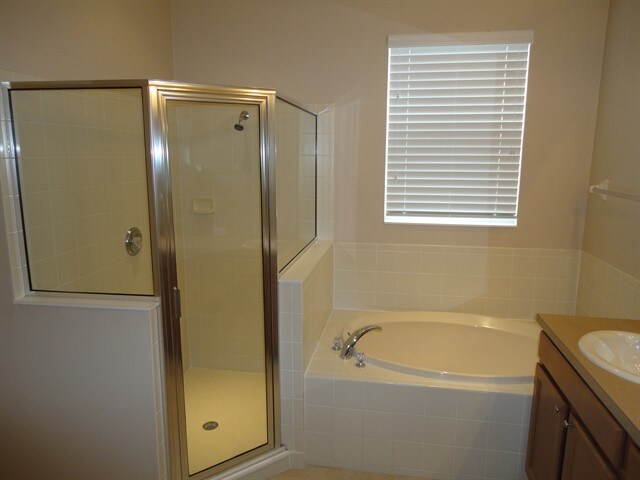 Building Photo - 8354 Moccasin Trail Dr