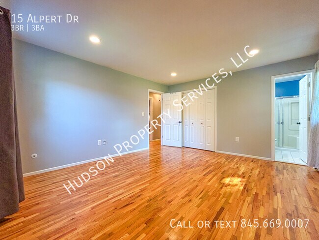 Building Photo - 15 Alpert Dr