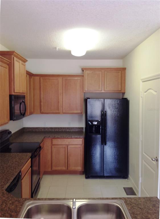 Building Photo - 2300 Betsy Ross Ln