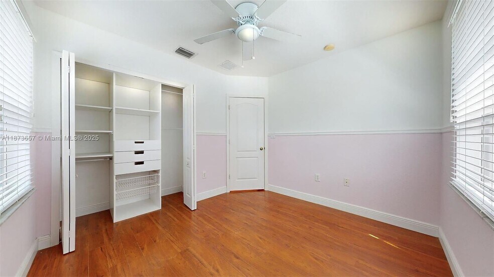 Building Photo - 12819 SW 31st Ct