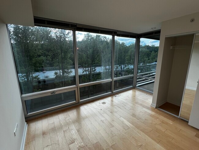 Building Photo - 9655 Woods Dr