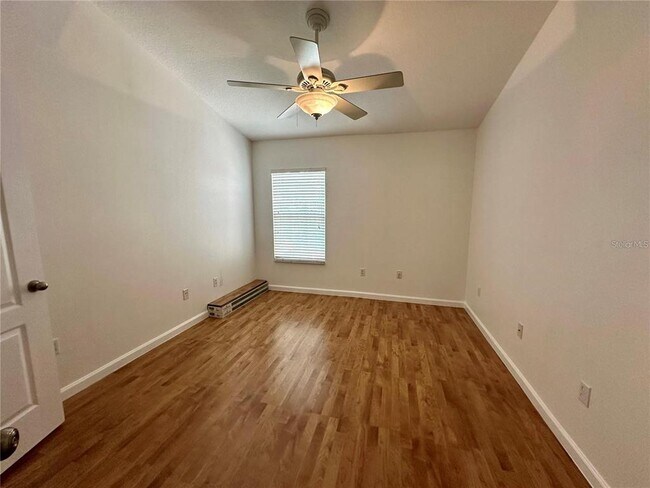Building Photo - 26543 Castleview Way