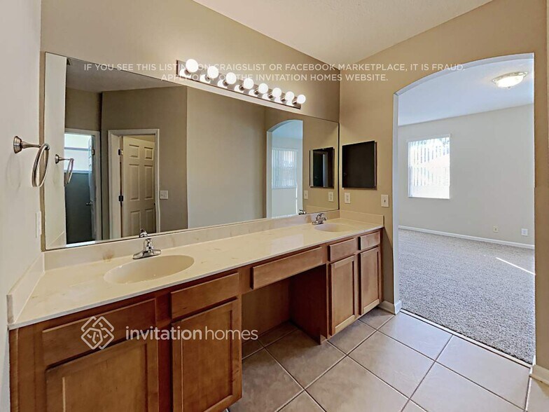 Building Photo - 300 Ridgeway Blvd