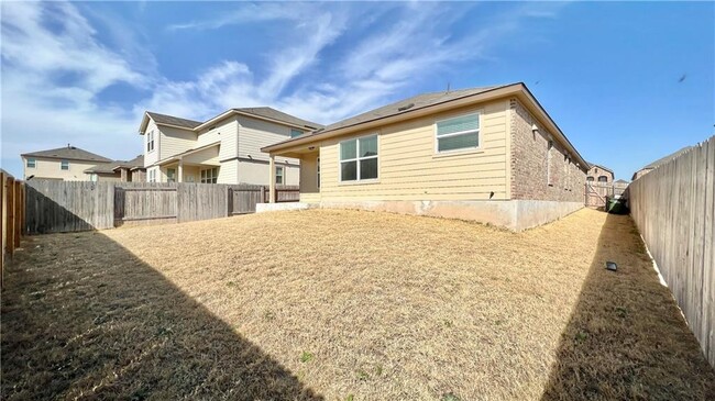 Building Photo - 6528 Strelitzia Cove