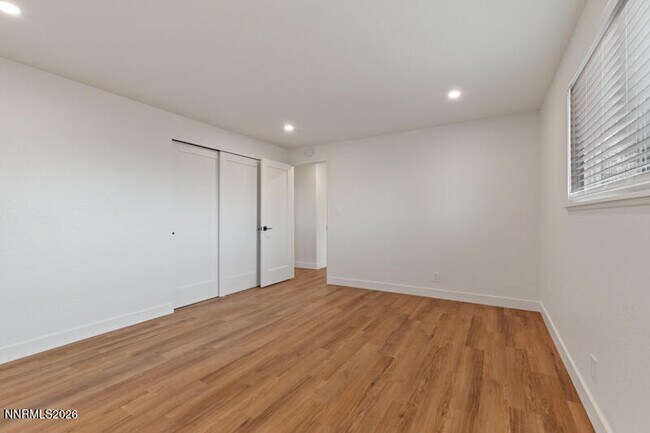 Building Photo - 655 Walker Ave