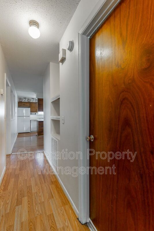 Building Photo - 72 Knollwood Dr