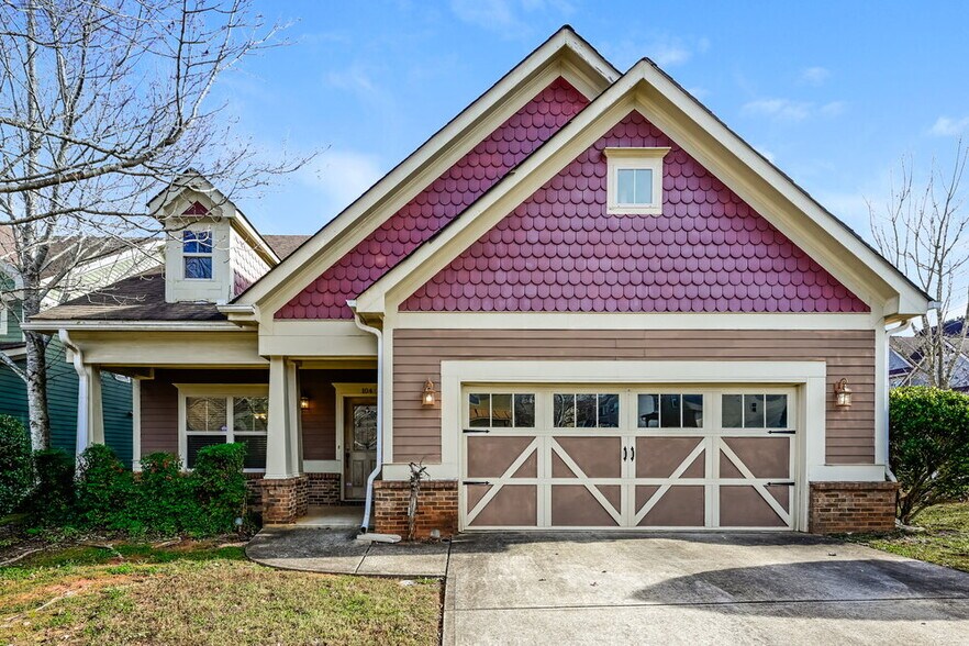 Primary Photo - 104 Society St