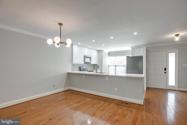 Building Photo - 5610 Gosling Ct
