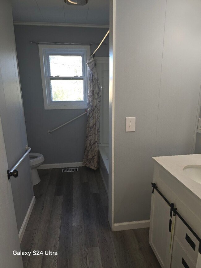 Building Photo - 3 Bed 2 bath home in Paragould