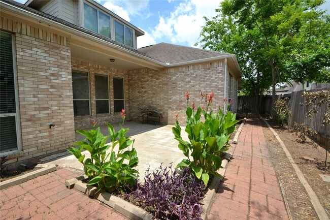 Building Photo - 1514 Coyote Hills Ln