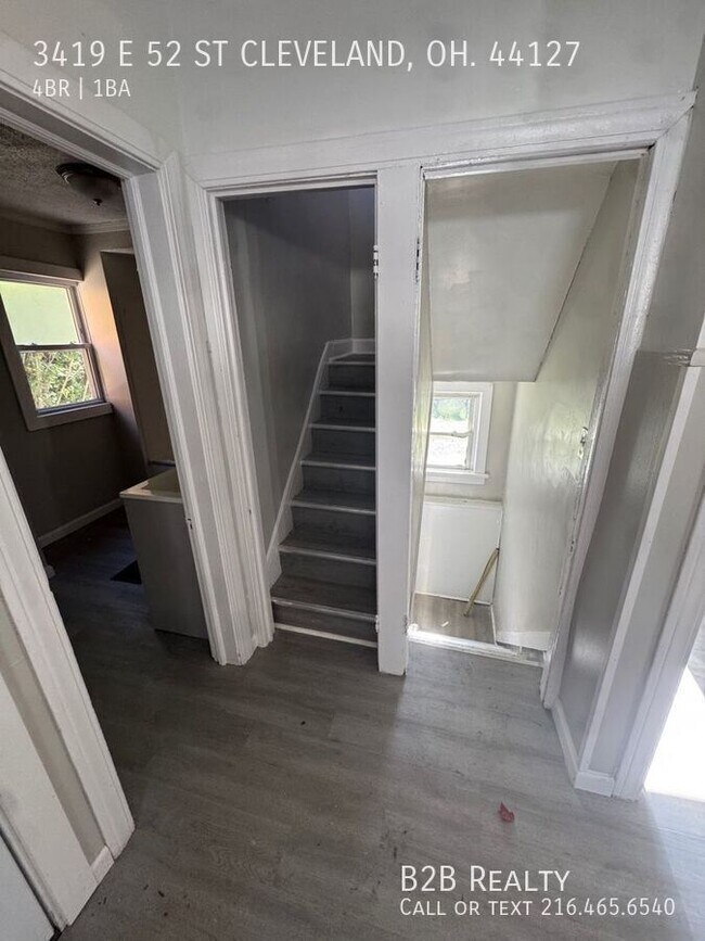 Building Photo - 3419 E 52nd St