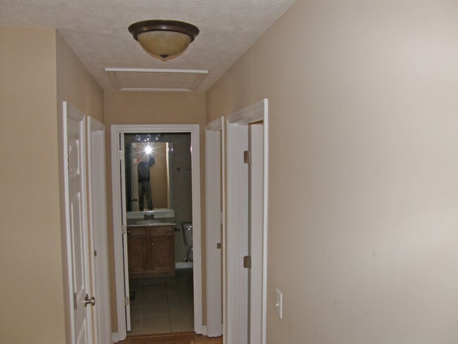 Building Photo - 168 Dunbar Ln