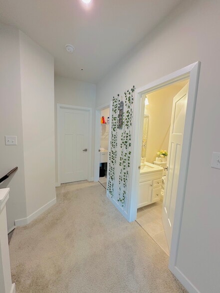 Building Photo - 50 Dolcie Ln